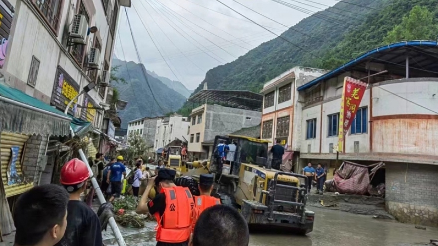 24 người chết và mất tích tại Trung Quốc vì mưa lớn
